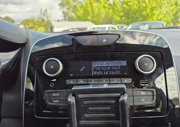 Renault Clio cena 41900 przebieg: 63125, rok produkcji 2019 z Siechnice małe 67